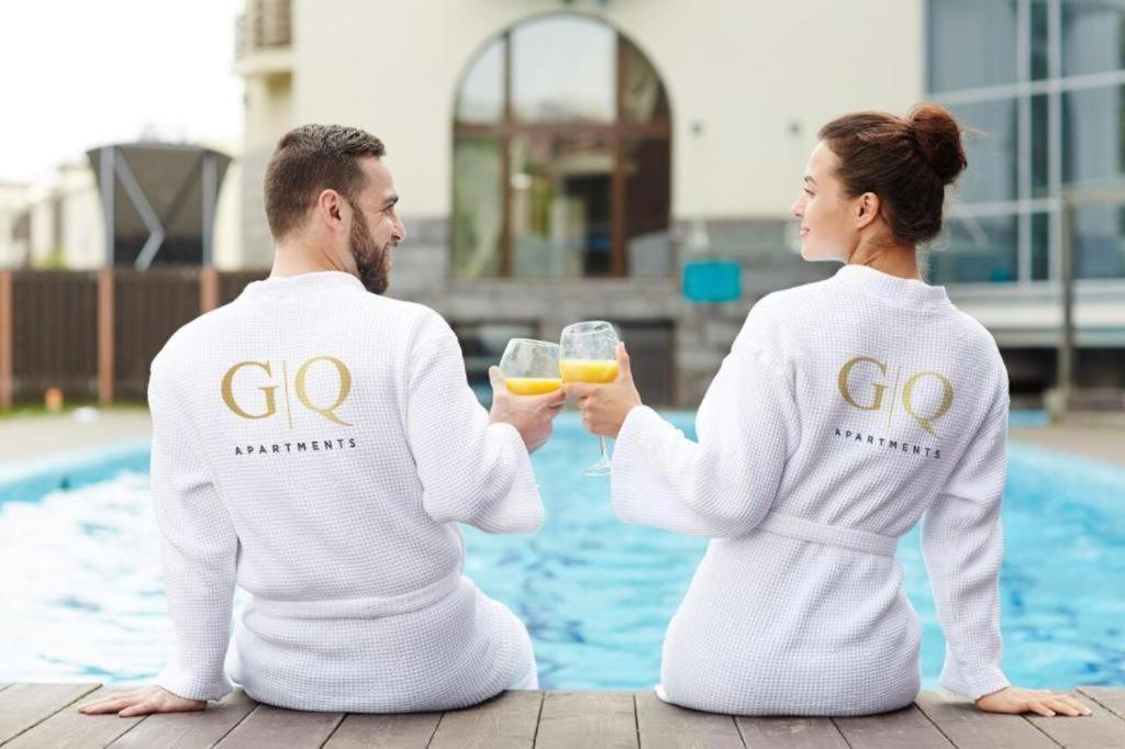 Gq Apartments On First Line Batoumi Extérieur photo